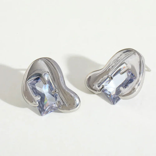 Akéva Drop Earrings